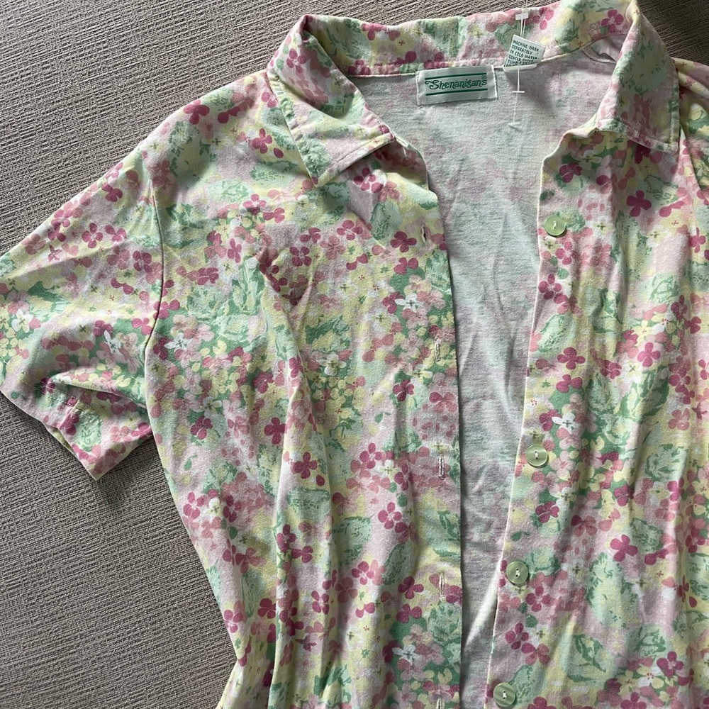 Pastel Floral Short-Sleeve Button Shirt